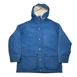 Vintage Woolrich Woman Barn Chore Hooded Jacket Blue Size Medium Made in USA